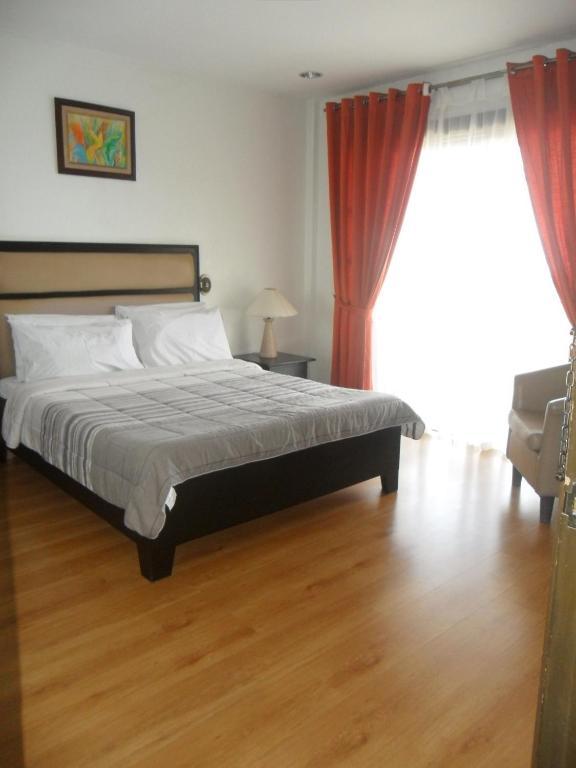 Tagaytay Econo Hotel تاجيتاي الغرفة الصورة