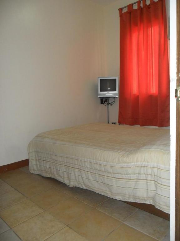Tagaytay Econo Hotel تاجيتاي الغرفة الصورة