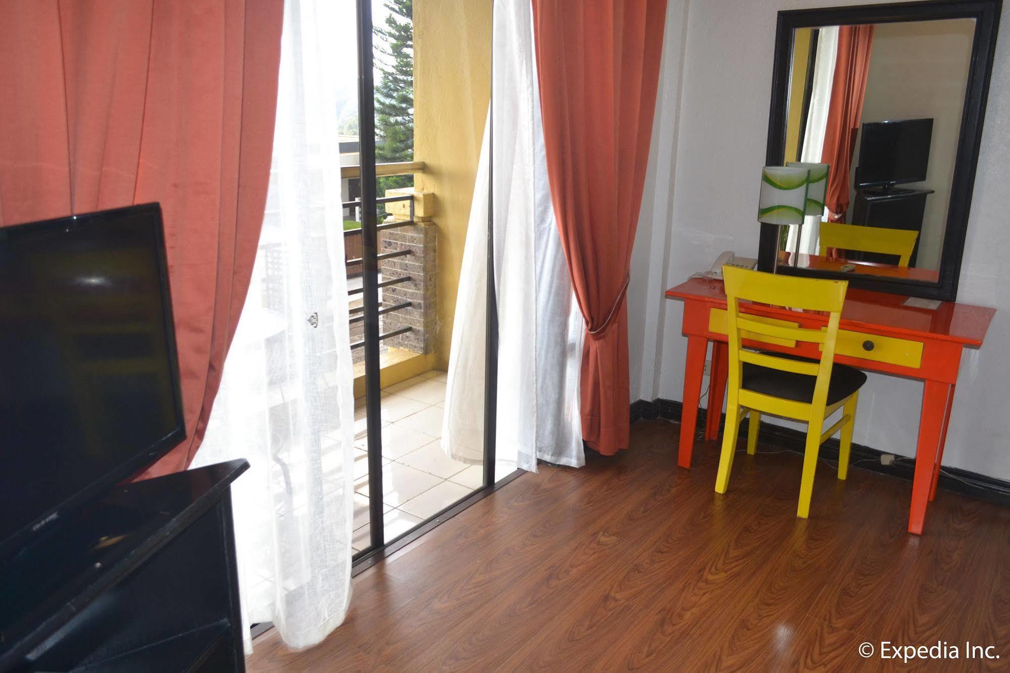 Tagaytay Econo Hotel تاجيتاي المظهر الخارجي الصورة