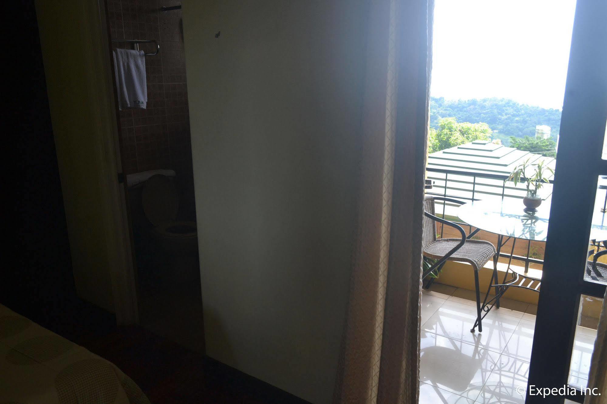 Tagaytay Econo Hotel تاجيتاي المظهر الخارجي الصورة